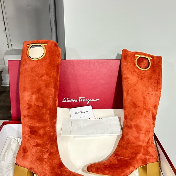 Salvatore Ferragamo Orange Suede Heeled Boots with Gold Accents - Picture 4 of 4